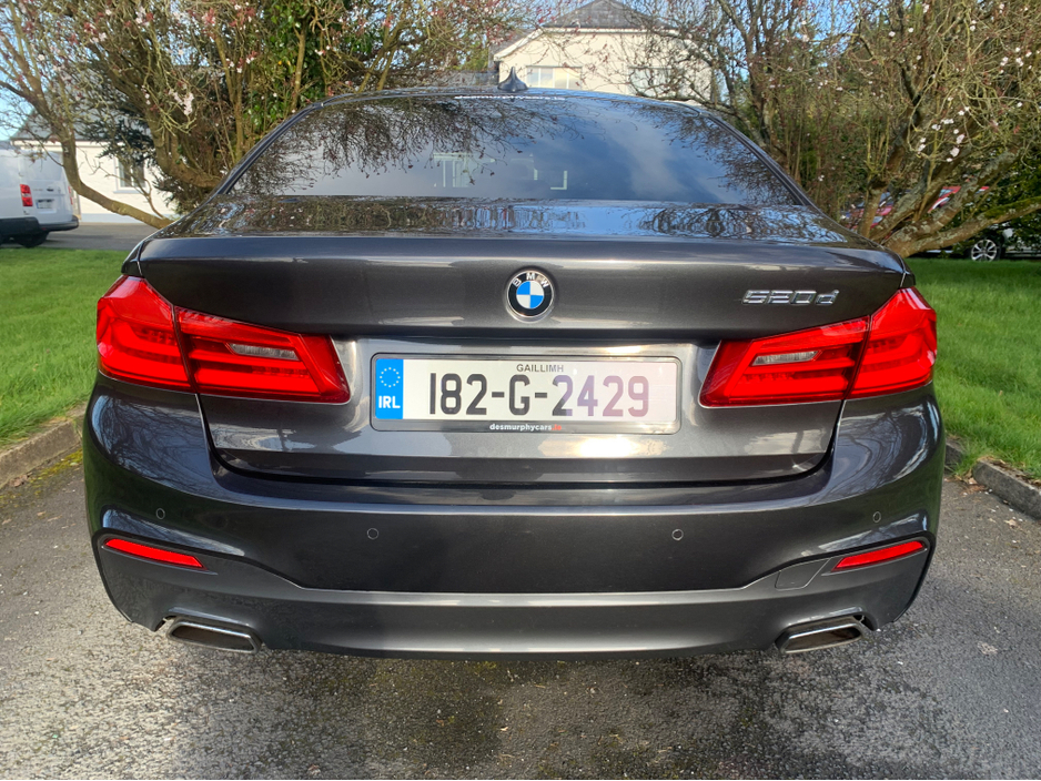 2018 BMW 5 Series - image 5