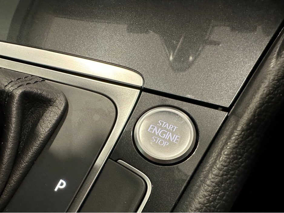 2019 Volkswagen Golf (192) GOLF 2.0TDI DSG 150 BHP COMFORTLINE LOW KMS VW/AUDI SPECIALISTS WWW.DENISDARCYCARS.IE €21,950