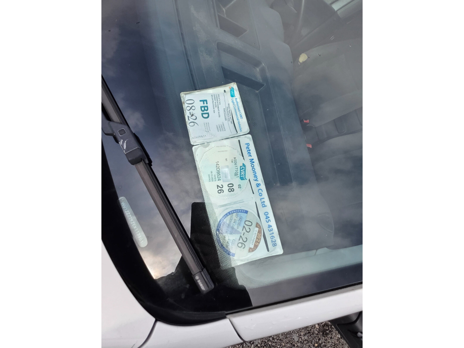 2014 Volkswagen Caddy - image 10