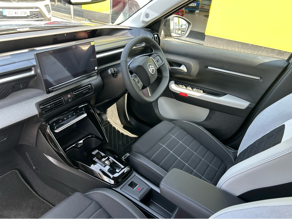 2026 Citroen C3 PLUS BEV 320  113HP