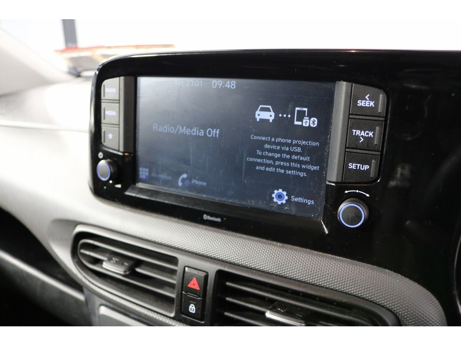 2020 Hyundai i10 DELUXE PLUS 1.0L PETROL HATCHBACK €13,995