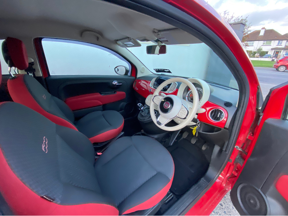 2018 Fiat 500 - image 9