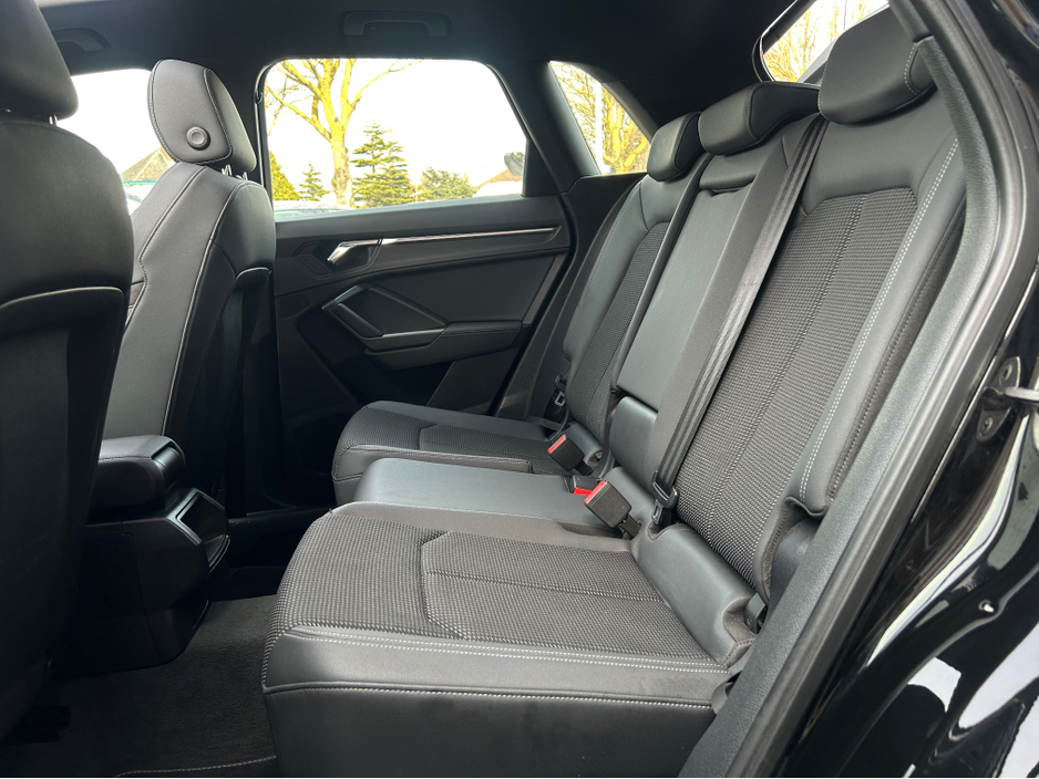 2019 Audi Q3 - image 24