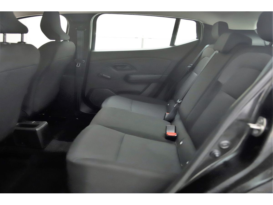 2023 Dacia Sandero - image 16
