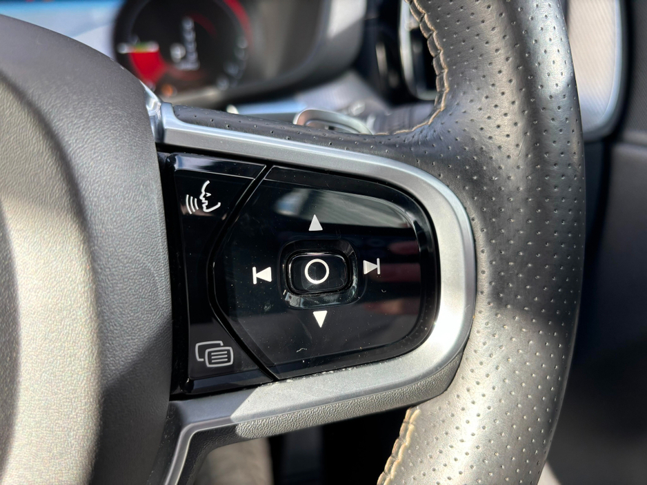 2018 Volvo XC60 T8 R-Design Pro AWD 320BHP €26,995