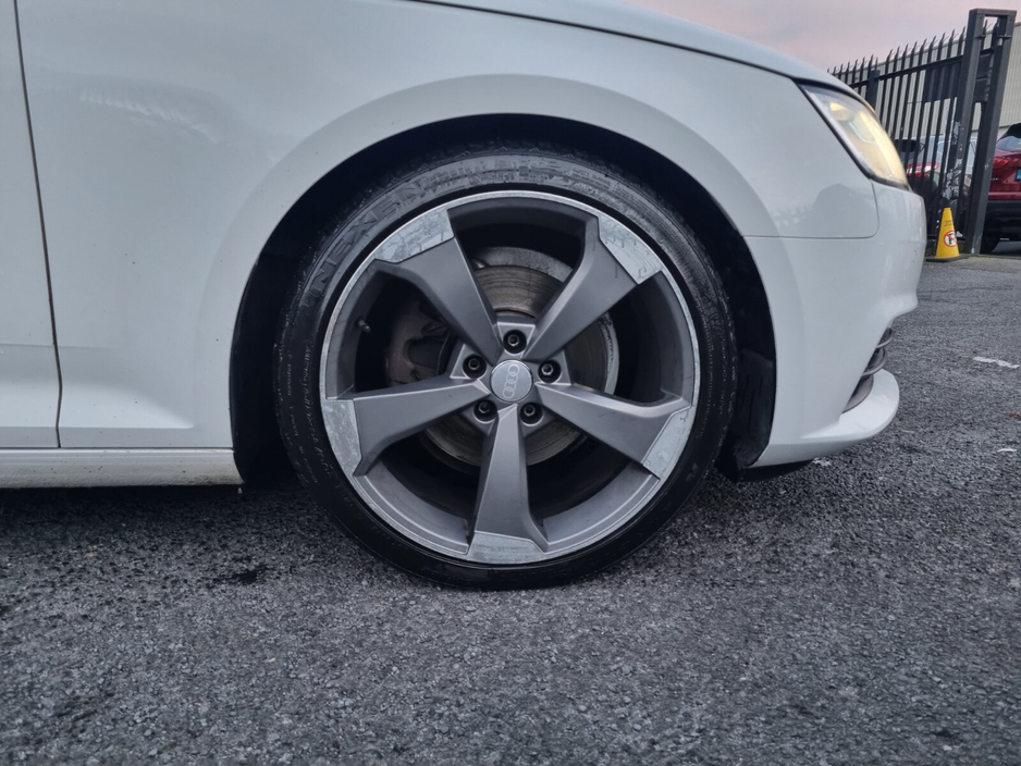 2017 Audi A4 - image 16