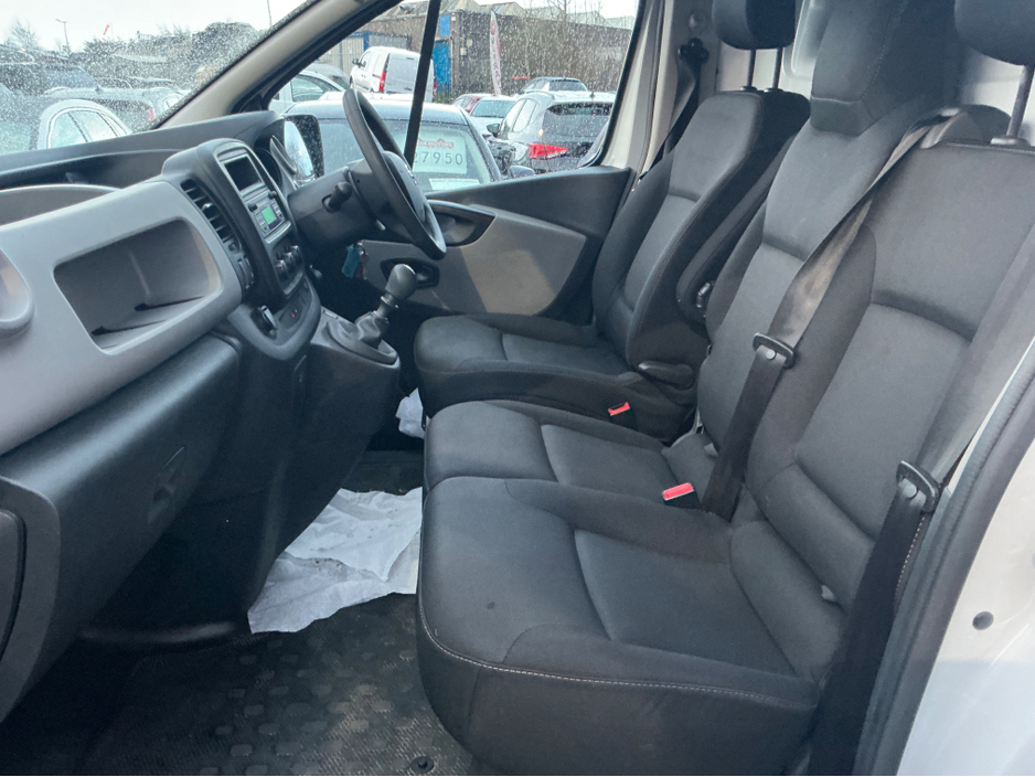 2019 Nissan NV300 ACENTA DCI L1H1 P/V €9,950