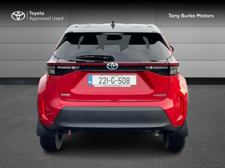 2022 Toyota Yaris Cross - SOL - BiTone - 1.5 Hybrid - Automatic - 1 Previous Owner - EUR 190 Tax // Remote Central Locking // Front Electric Windows // Rear Electric Windows // Electric Mirrors // Heated Mirrors €27,895