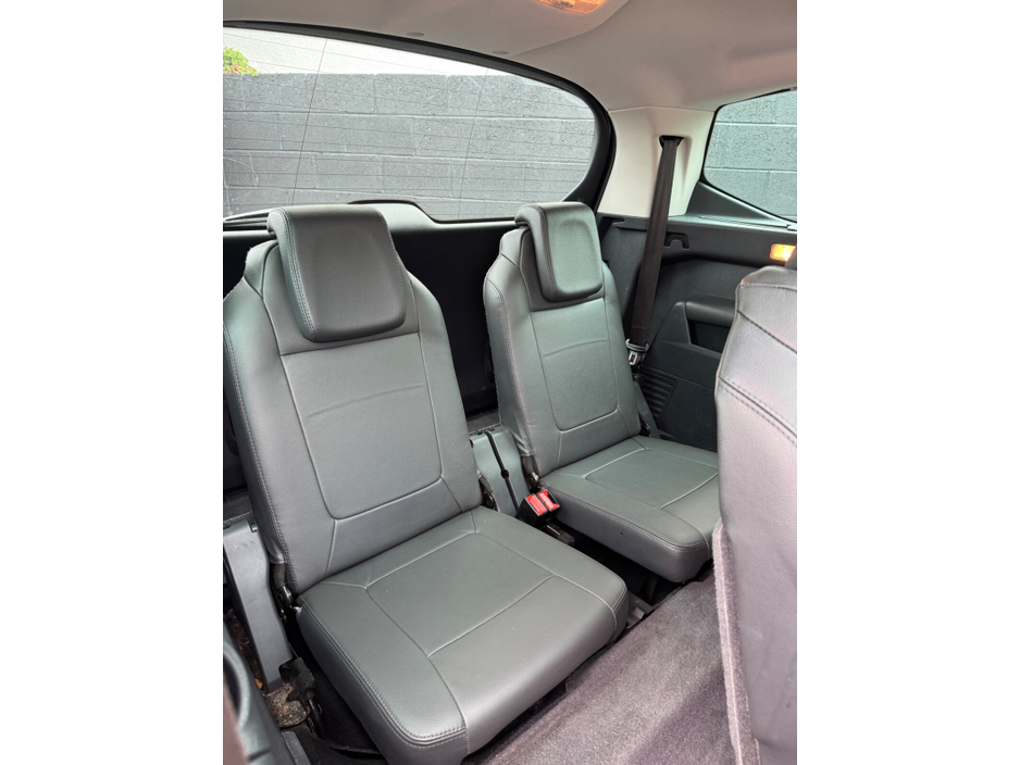 2016 Peugeot 5008 1.6 Blue Hdi 120 Family €6,450