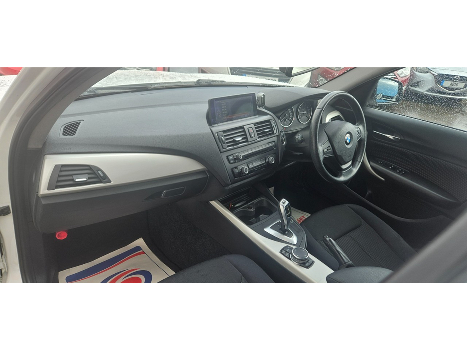 2015 BMW 1 Series - image 25