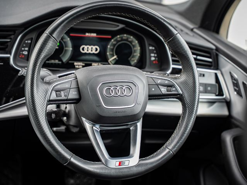 2021 Audi Q7 - image 20