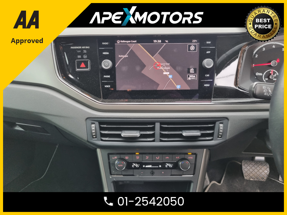 2019 Volkswagen Polo - image 17