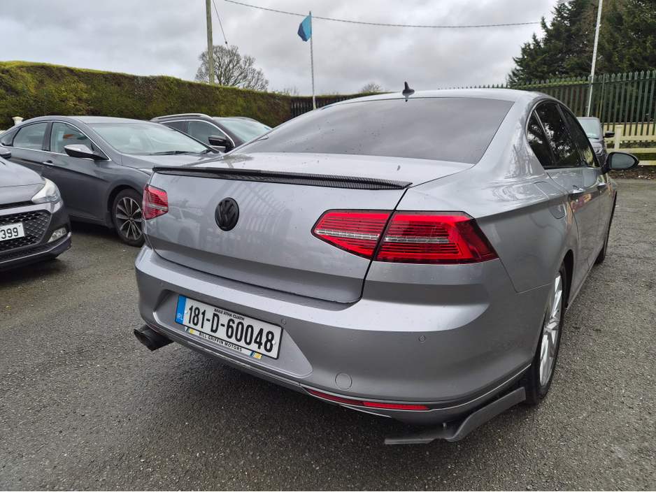 2018 Volkswagen Passat Highline DSG Carbon edition €17,995