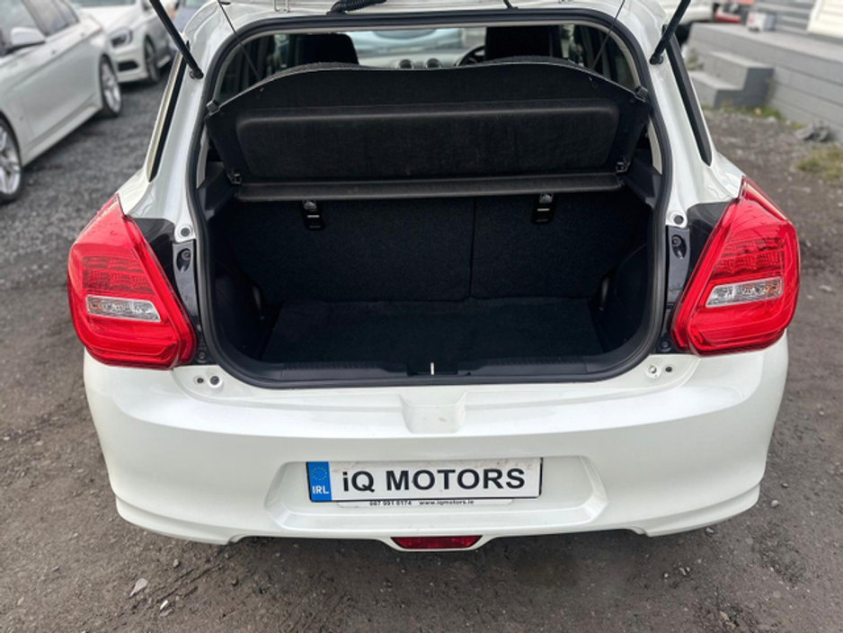 2018 Suzuki Swift - image 13