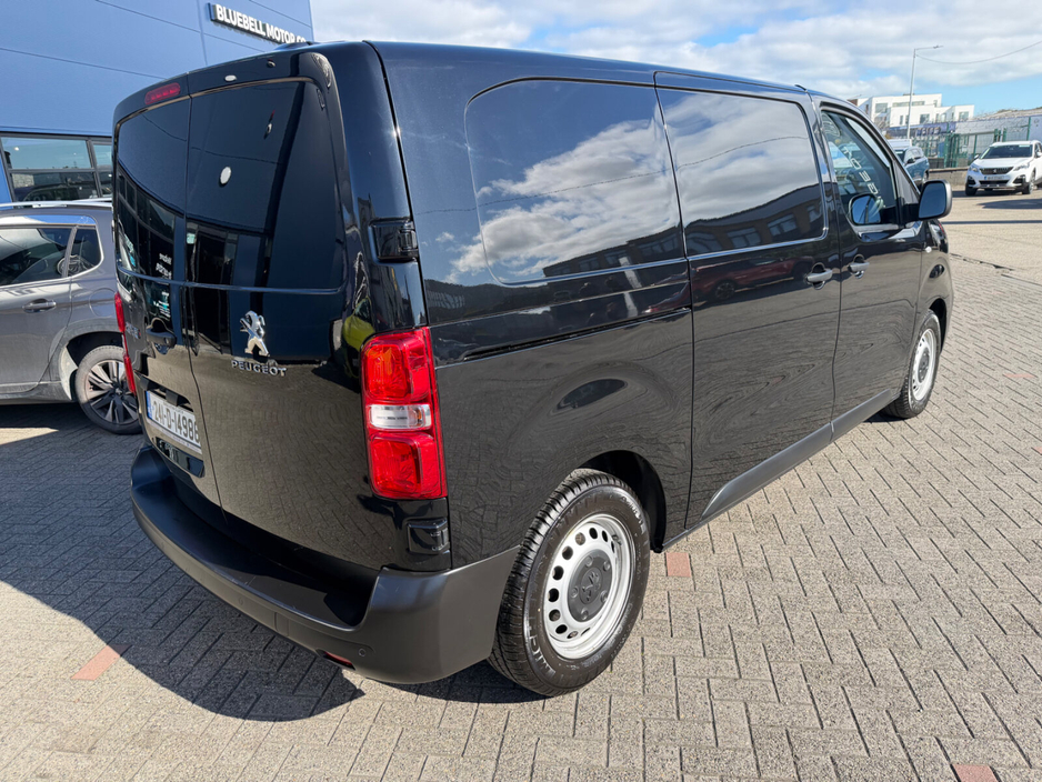 2024 Peugeot Expert - image 4