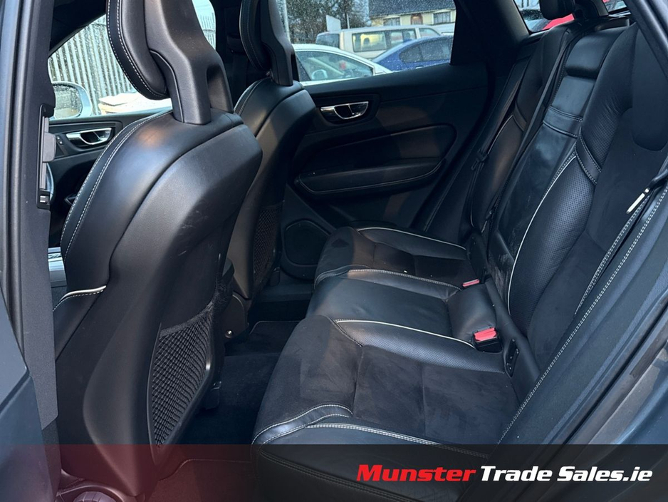 2018 Volvo XC60 D4 190HP AWD R-DESIGN €28,950