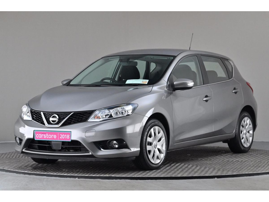 2018 Nissan Pulsar - image 3