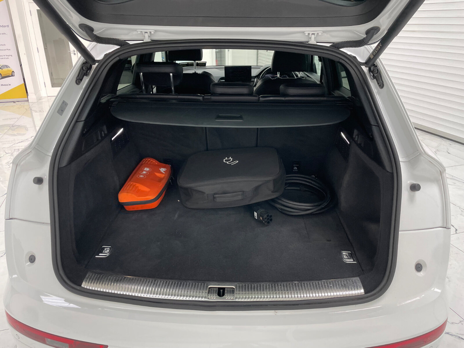 2023 Audi Q5 - image 17