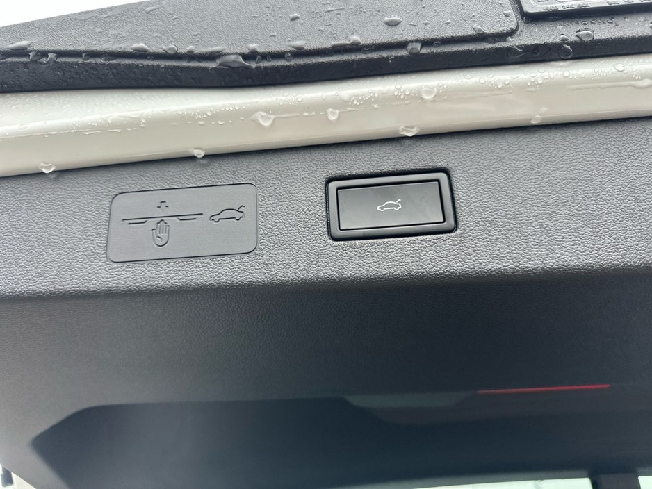 2026 Volkswagen T-Roc - image 20