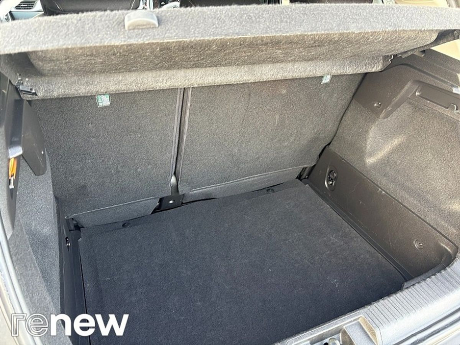 2023 Renault Captur - image 12