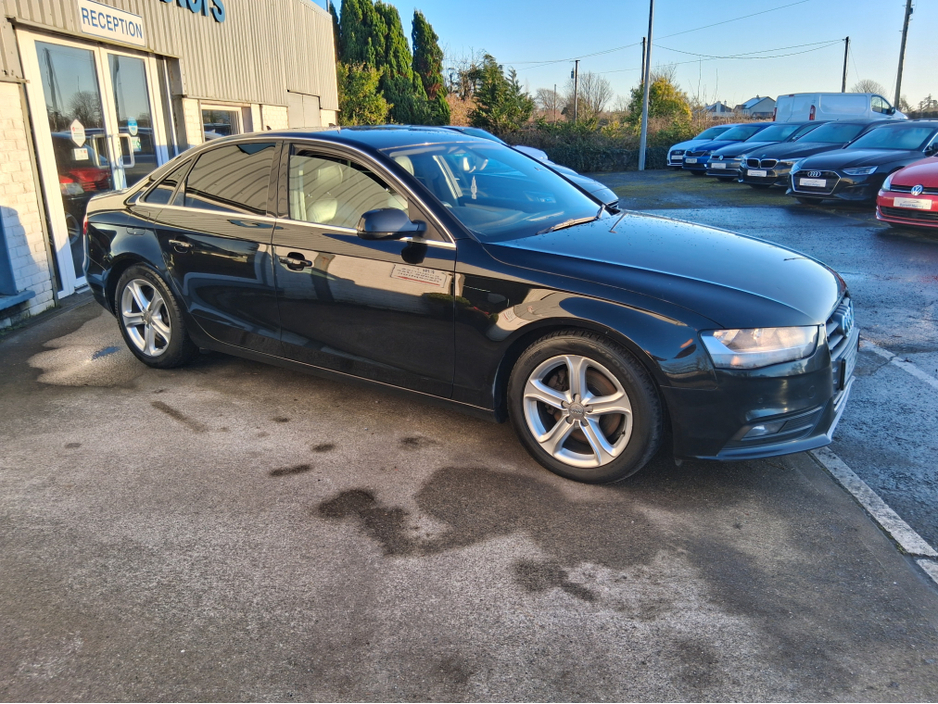 2015 Audi A4 - image 9