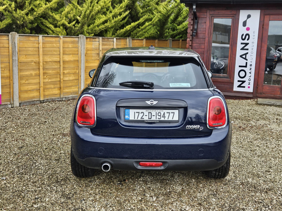 2017 MINI Hatch - image 13