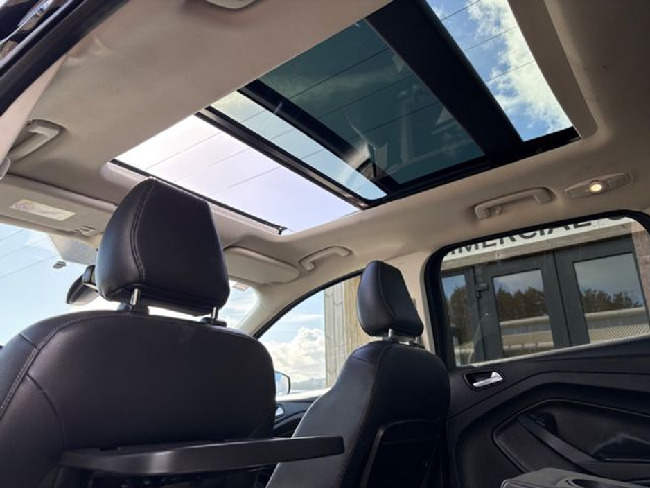 2018 Ford Kuga - image 14