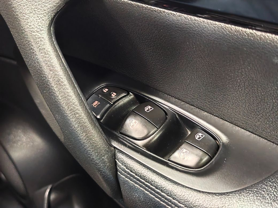 2019 Nissan Qashqai - image 31