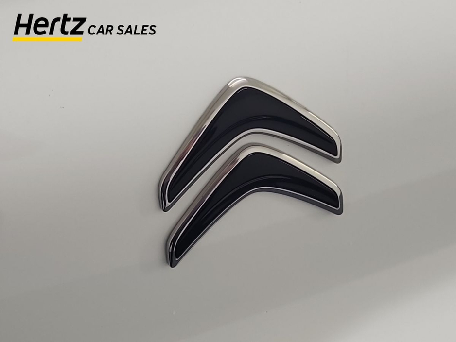 2023 Citroen C3 - image 10