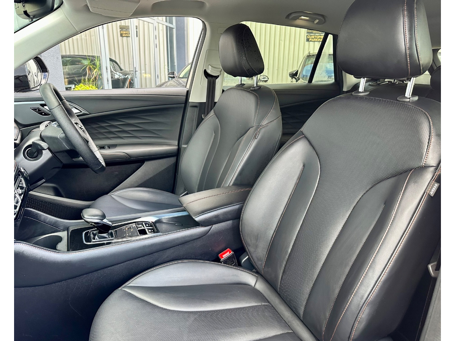 2025 MG HS - image 20