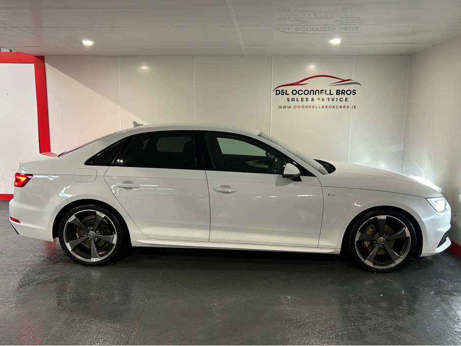 2017 Audi A4 - image 30