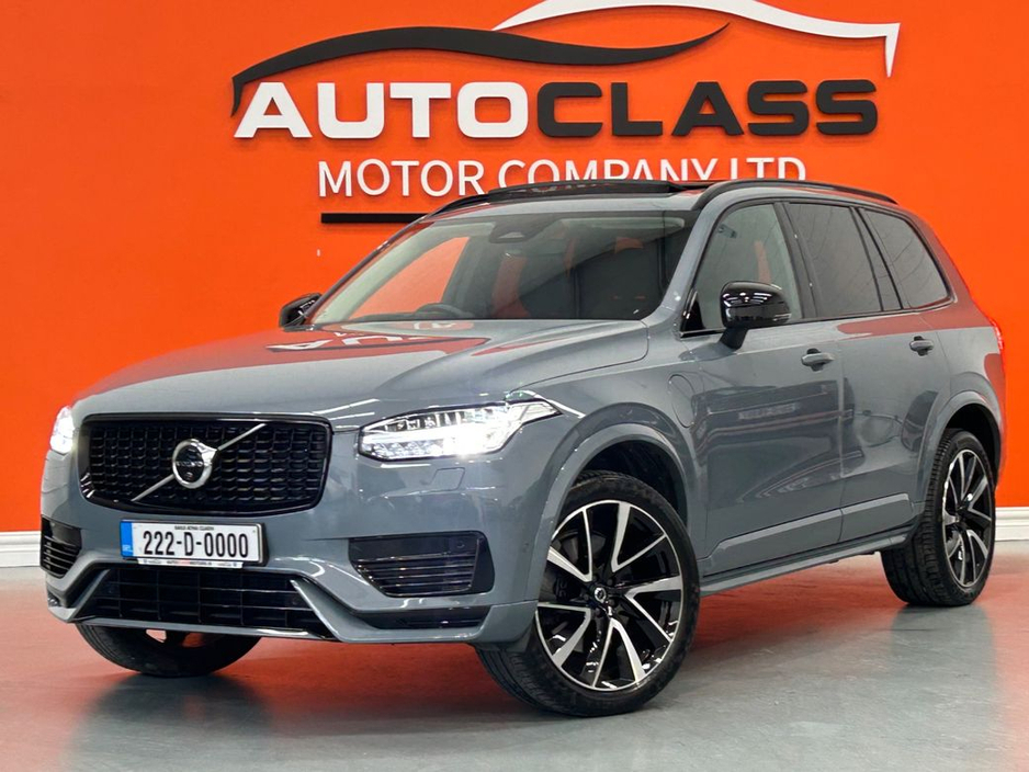 2022 Volvo XC90 - image 10