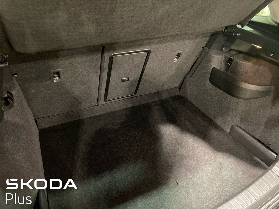 2025 Skoda Karoq Selection 2.0TDI 115bhp €35,950