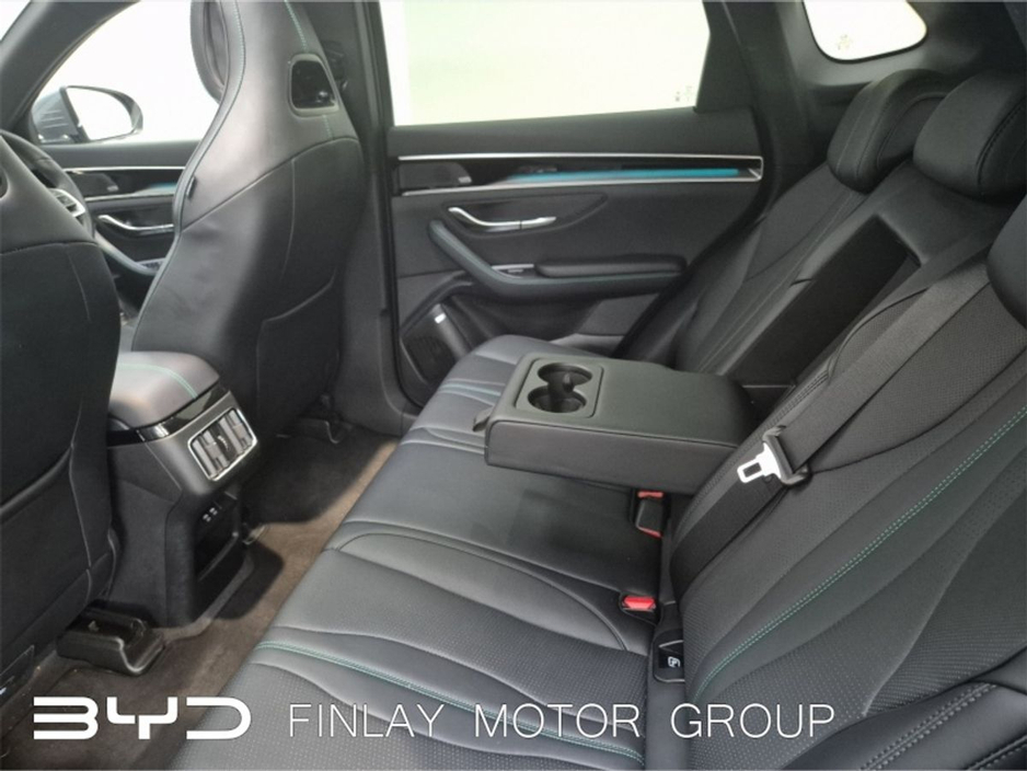 2025 BYD Seal U Boost PLUG-IN HYBRID 80km RANGE €40,950