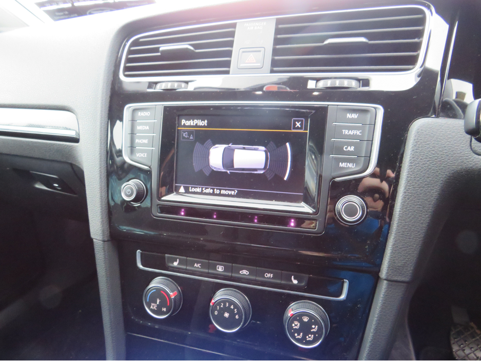 2014 Volkswagen Golf 2.0 TDI GT BLUEMOTION LOW MILEAGE        FSH €10,999