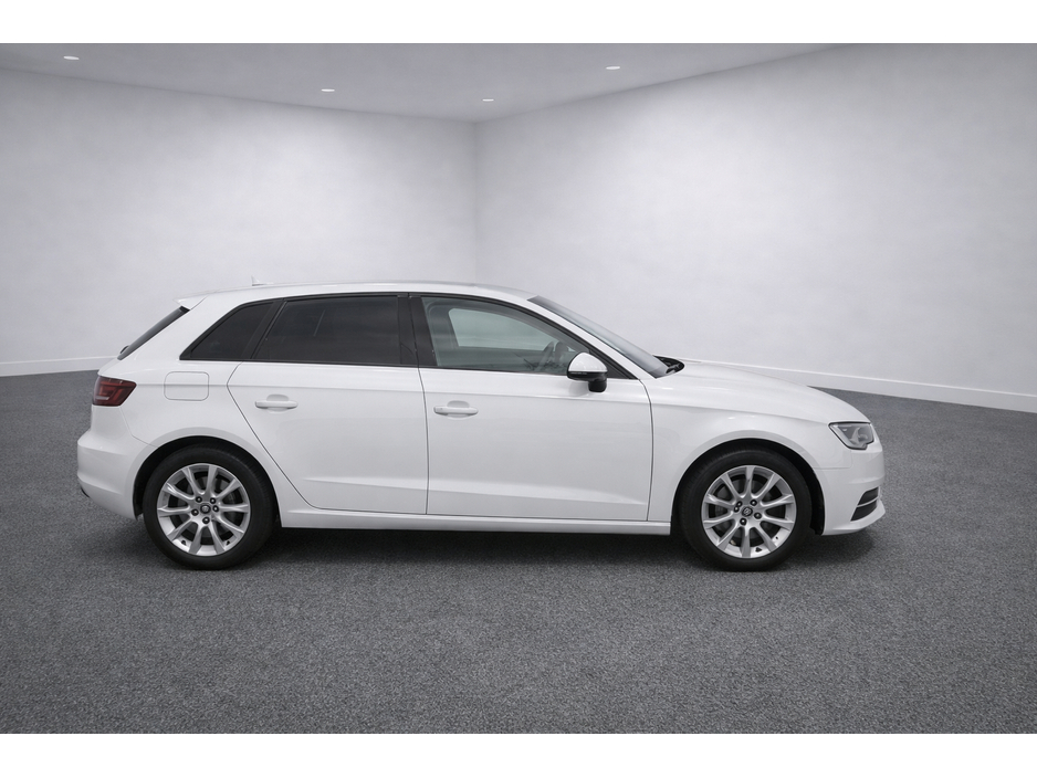 2015 Audi A3 Sportback 1.4 TSI, 5 Door, Automatic, Full Leather, S-Tronic €14,950