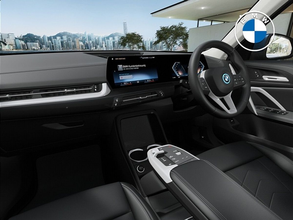 2026 BMW iX1 - image 5