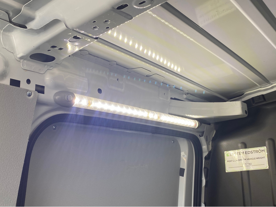 2022 Opel Combo - image 22