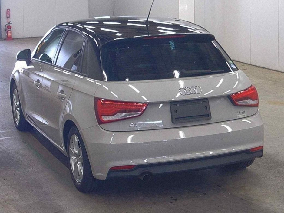 2018 Audi A1 1.0 TFSI - BEIGE/BLACK 2 TONE - 15'' FACTORY ALLOYS €16,950