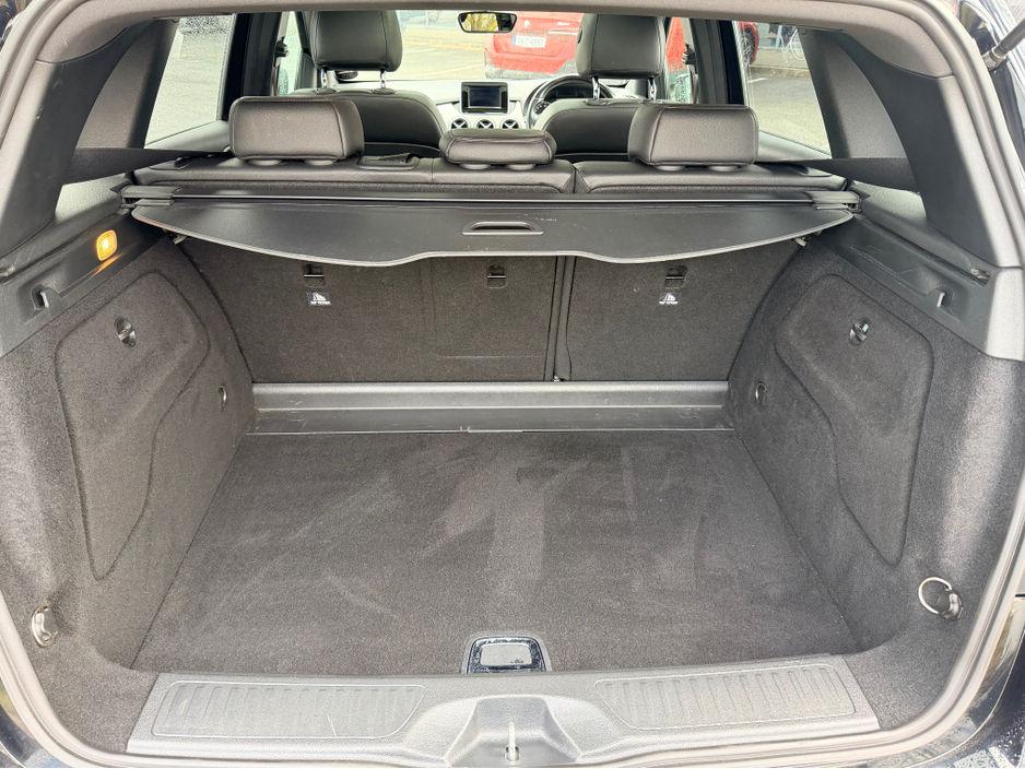 2014 Mercedes-Benz B Class - image 22