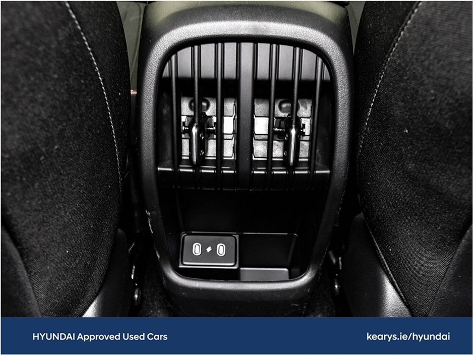 2024 Hyundai Kona Petrol Elegance €30,990