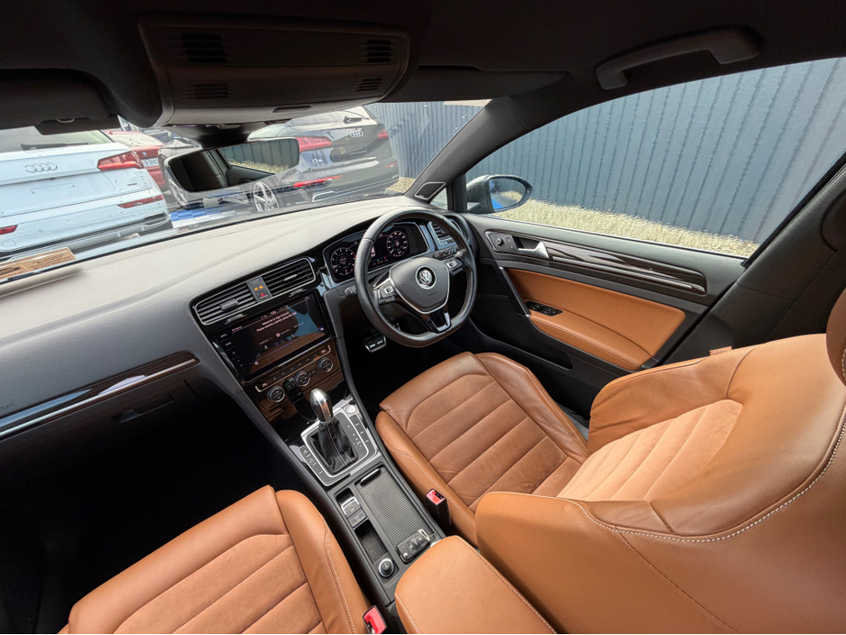 2018 Volkswagen Golf HIGHLINE PREMIUM - 1.4 PETROL - AUTO - 12M WARRANTY - CAR: 1782