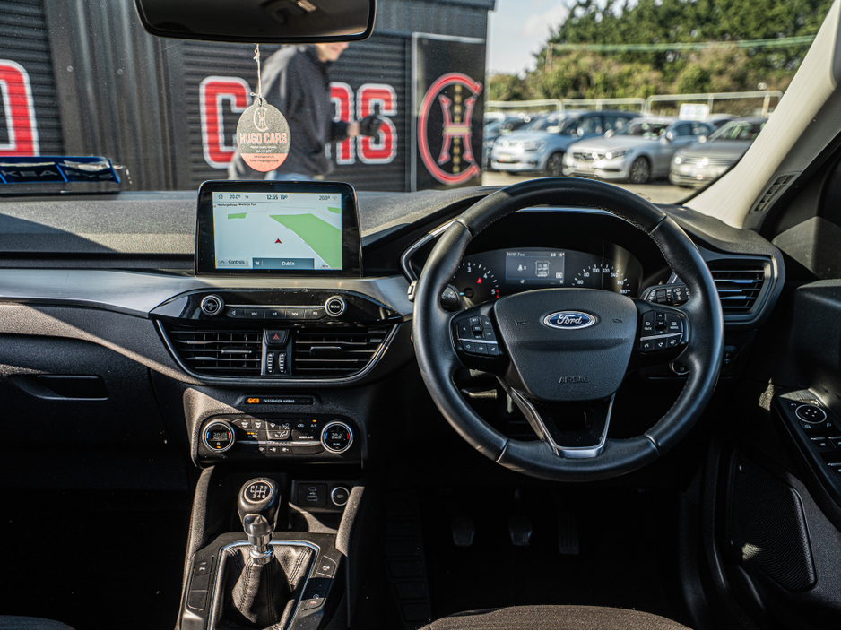 2020 Ford Kuga - image 6