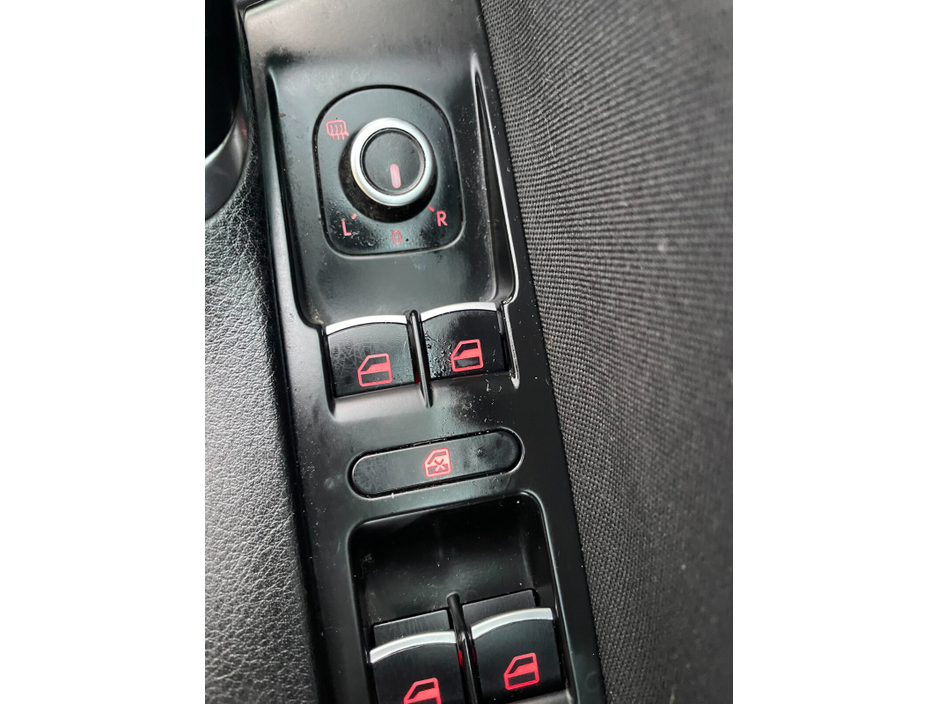 2013 Volkswagen Passat 1.6 TDI COMFORTLINE BLUEMOTION TECH €6,350