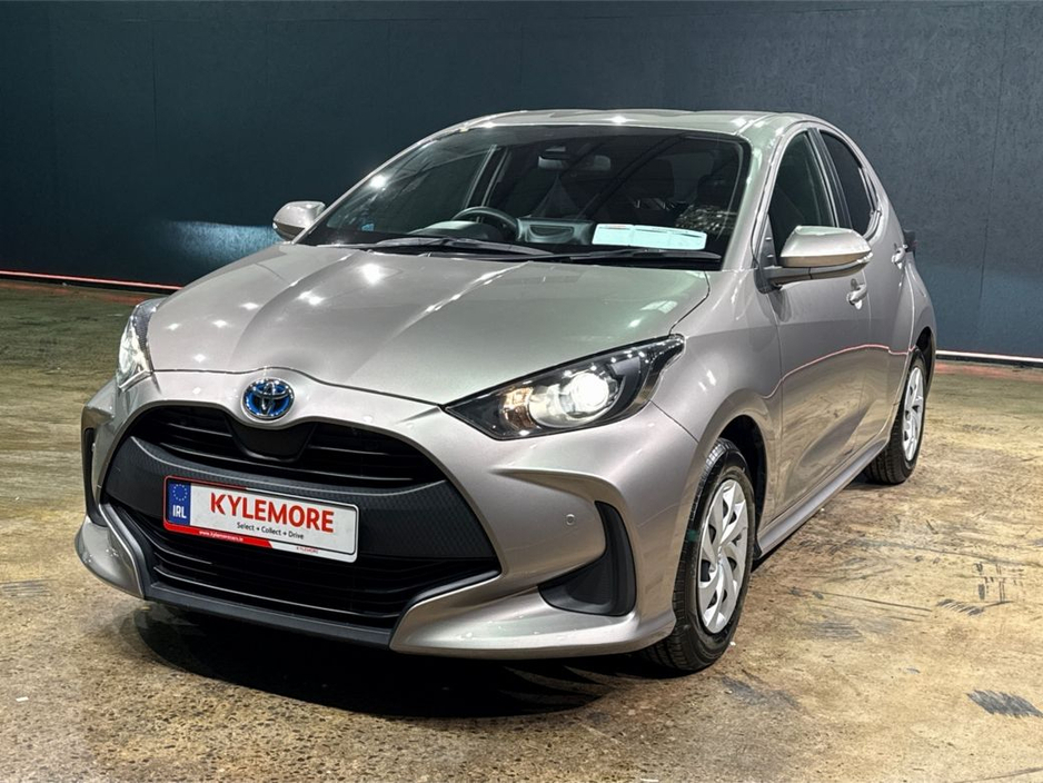 2021 Toyota Yaris - image 7