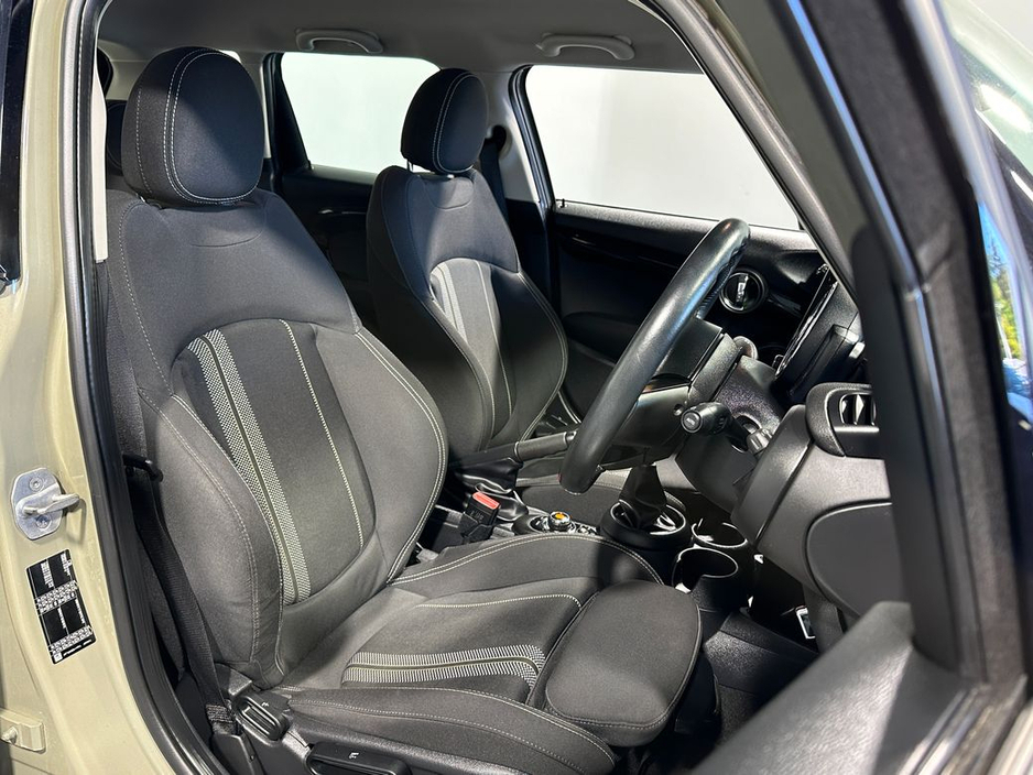 2020 MINI Cooper S 2.0 192 BHP 202 €22,800