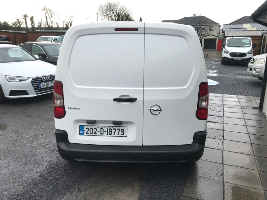2020 Opel Combo L1H1-1.5 75PS 5 SP 5DR €11,750