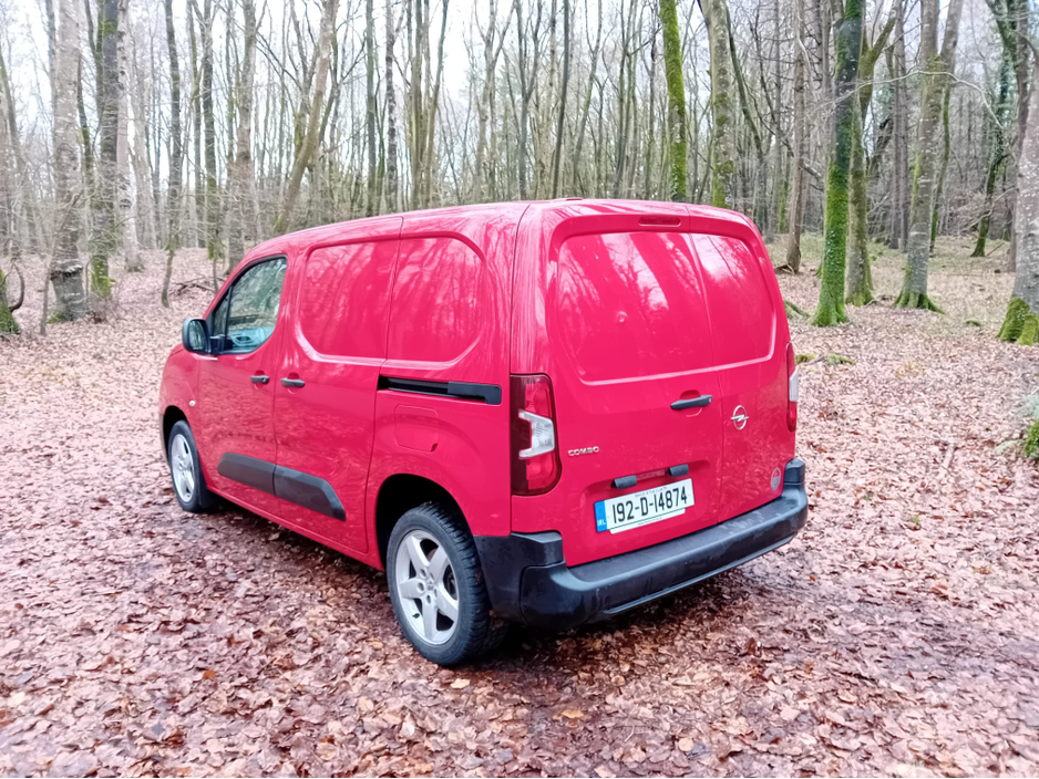 2019 Opel Combo - image 6