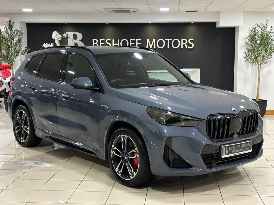 2025 BMW X1 25e M-SPORT PRO X-DRIVE=ONLY 8000 MILES//HUGE SPEC//AS NEW=BMW WARRANTY UNTIL 02/2028=TAILORED FINANCE PACKAGES INCL PCP AVAILABLE=TRADE IN'S WELCOME €52,995
