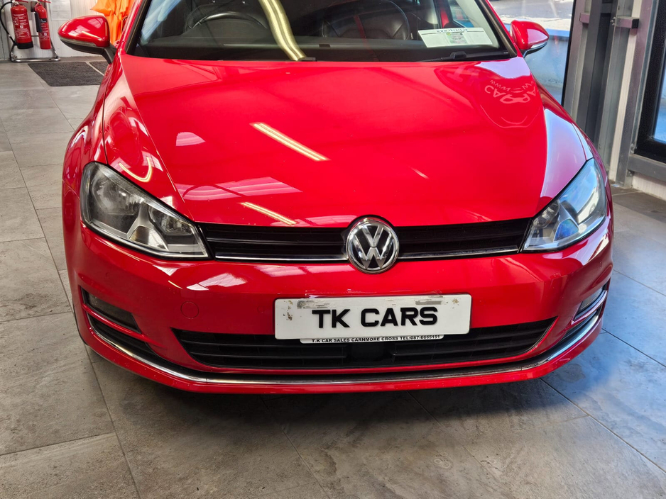 2017 Volkswagen Golf - image 4